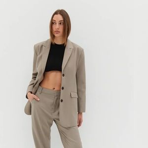 Style Addict Blazer - Taupe Size Large